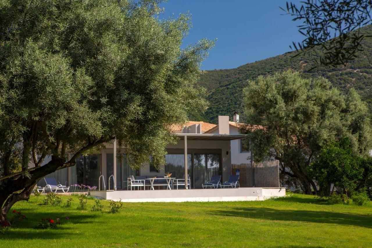 Averto Villas With Private Pool Nydri (Lefkada) Exterior foto