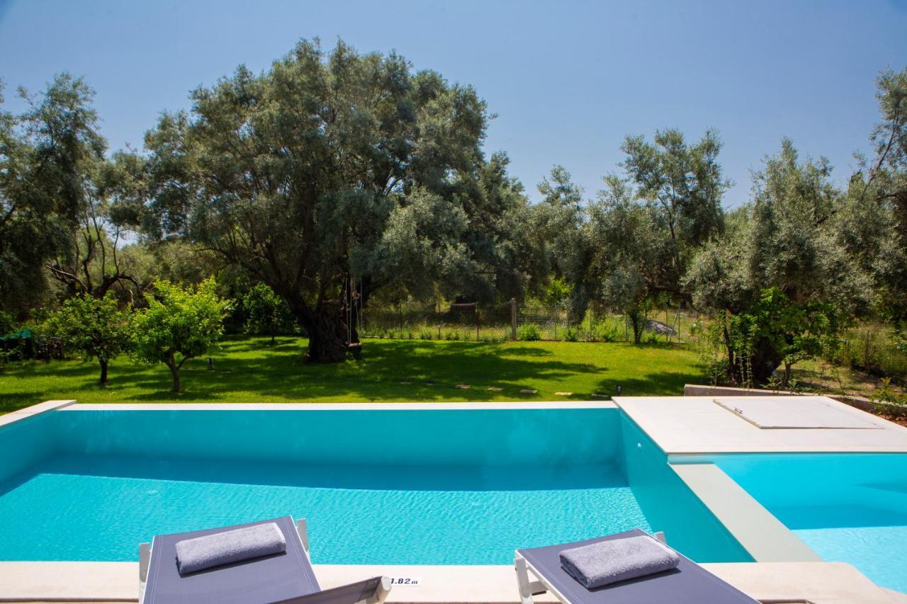 Averto Villas With Private Pool Nydri (Lefkada) Exterior foto