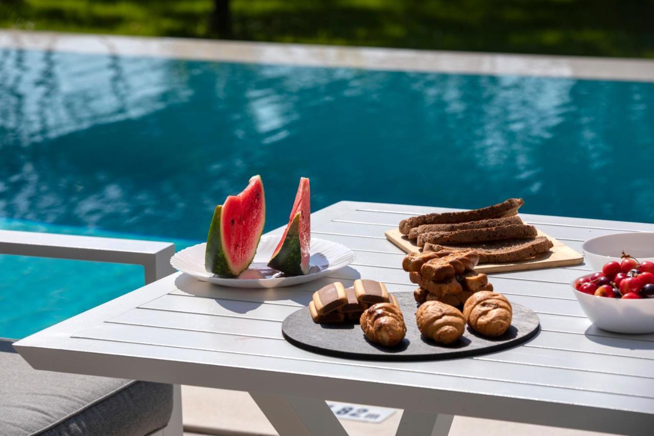 Averto Villas With Private Pool Nydri (Lefkada) Exterior foto
